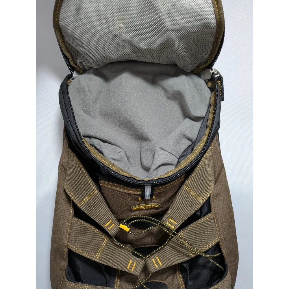 Keen unisex newport